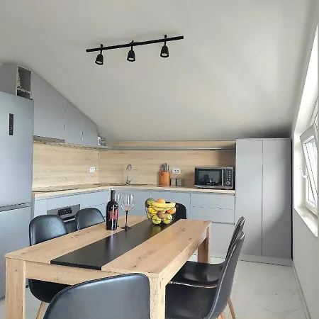 Apartment Riba *