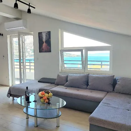 Apartment Riba *