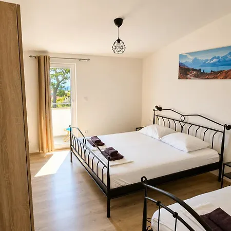 Apartment Riba Omis